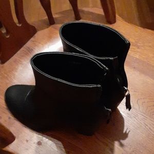 Heel boots